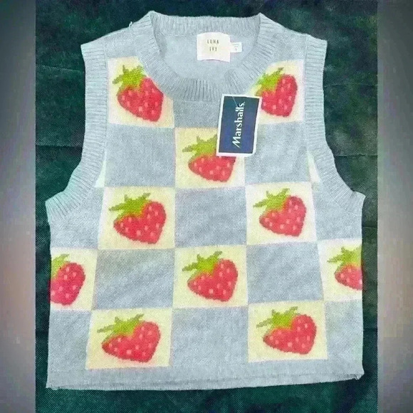 🔥Crop Tank top🔥 - Picture 1 of 3